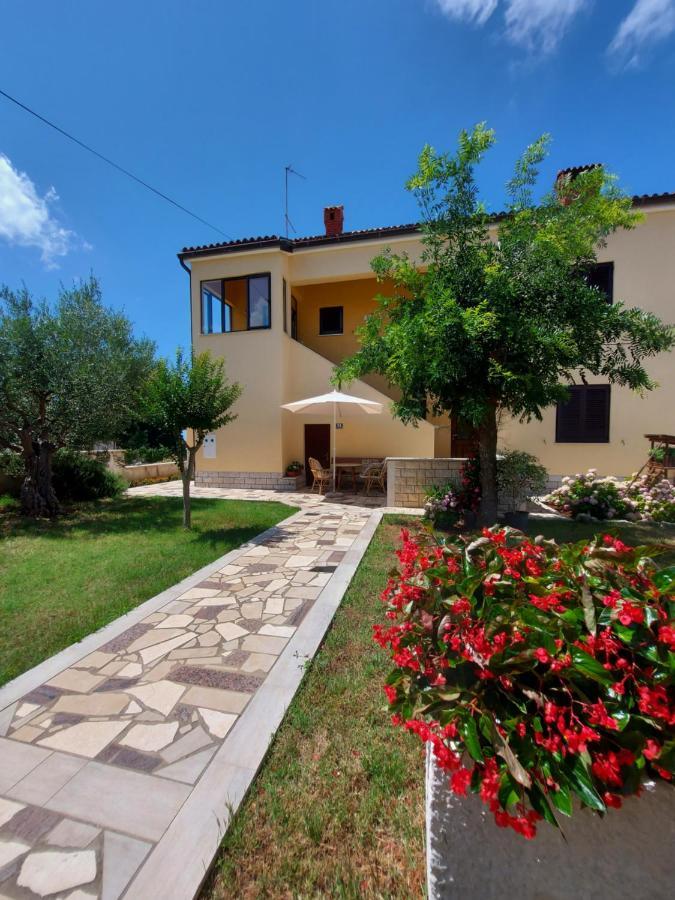 Apartment Dekovic Poreč Eksteriør bilde